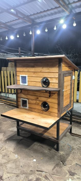 Будки для собак и кошек