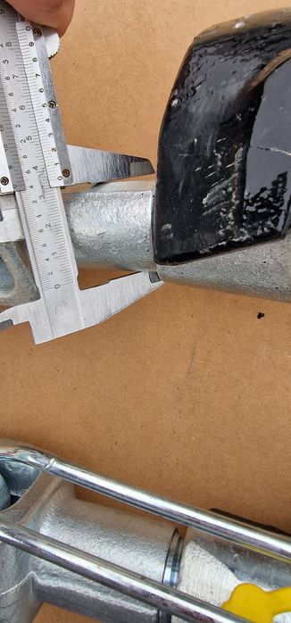 Ancora stabilizator tractor case maxum Case mxm 190 pret 1350 lei buc