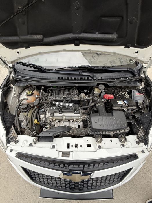 Chevrolet Spark 2012 — 8