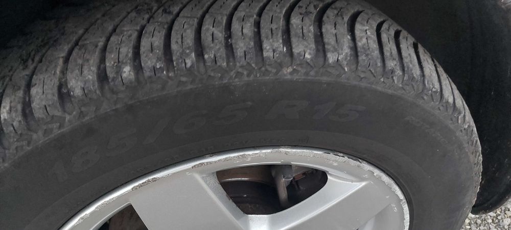 Peugeot 207 1,4 i , Пежо 207 на части! 
Февруари 2009