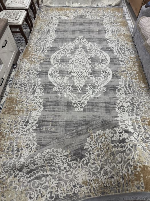 Натуральный шерстеной ковер