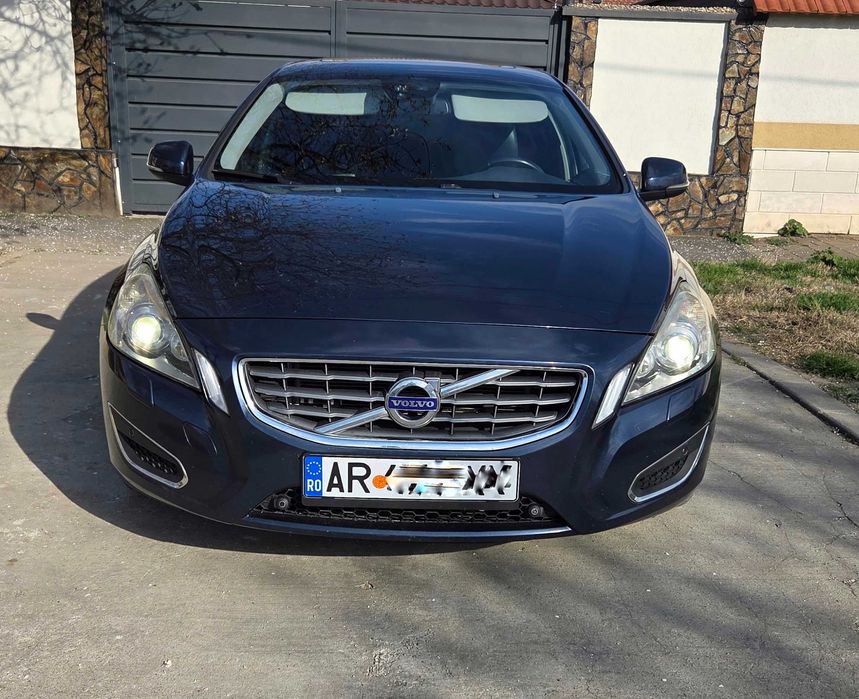 Volvo s60 2.0 diesel 5 pistoane an 2010
