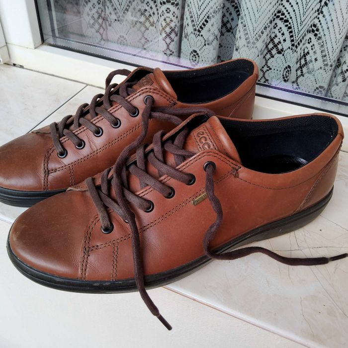 Продавам мъжки обувки