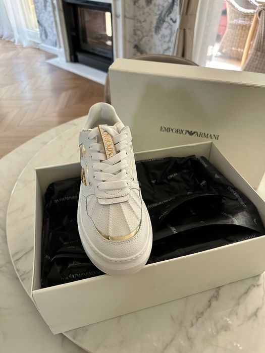 Чисто нови маратонки Emporio Armani, номер 37