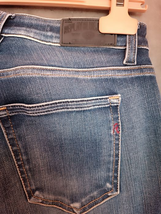 Панталон Elizabeta Franchi, дънки Replay
Размер 27
Изключително