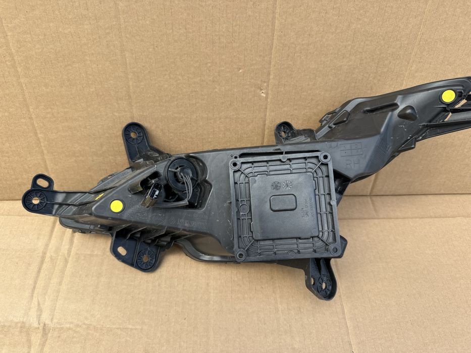 Халоген/ Дневна светлина Renault Megane E-Tech Full Led