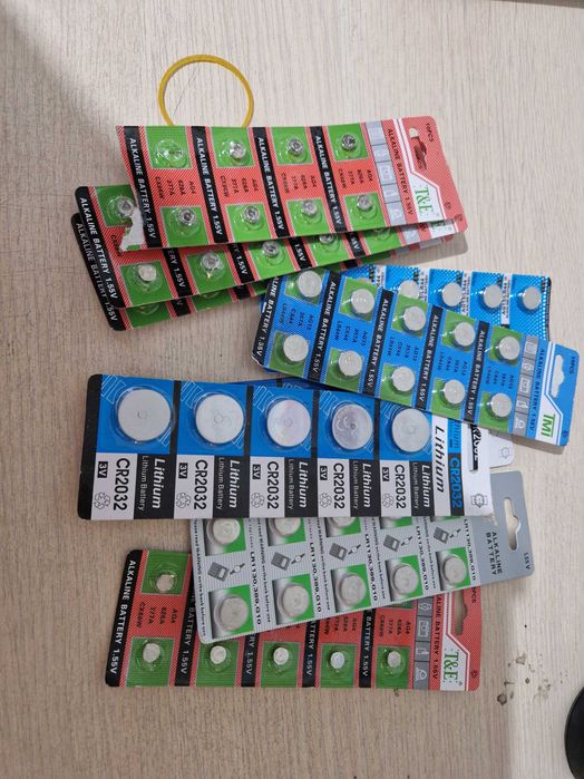 набор батареек круглых