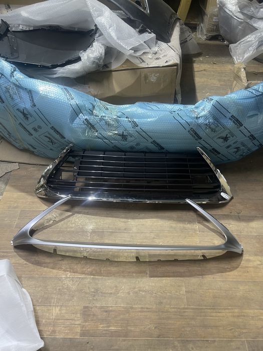 Решетка Lexus ES