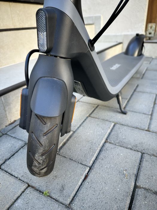 De vânzare Ninebot KickScooter E2 – ca nou!