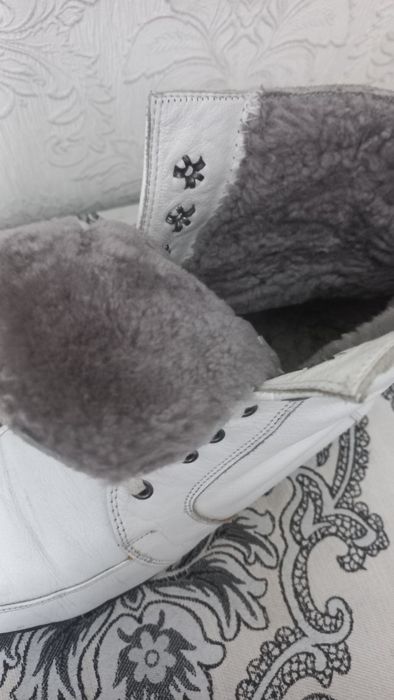 Продам зимнюю  куртку