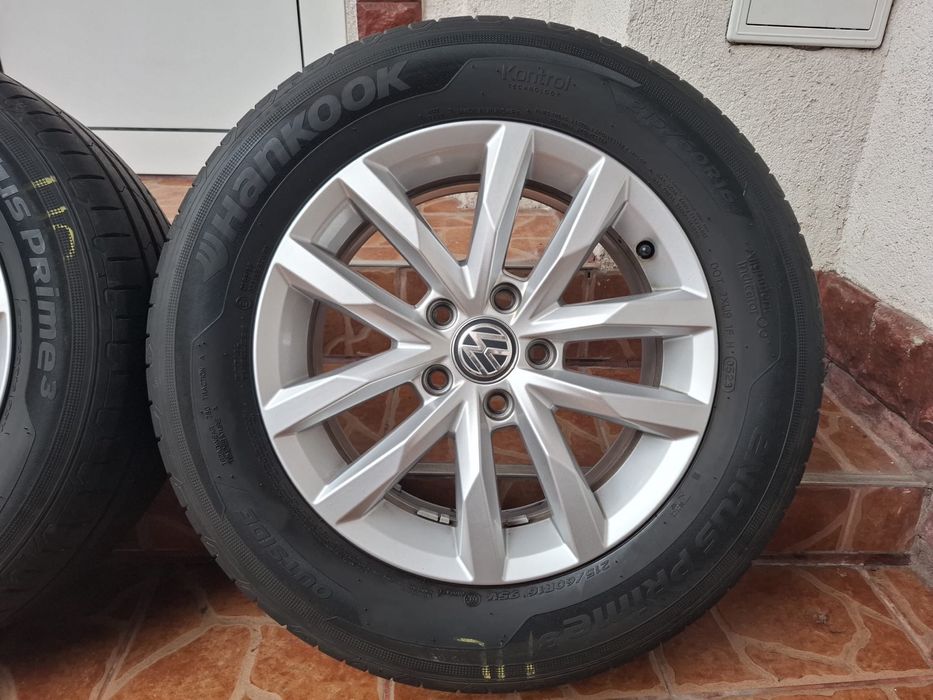 Set jante VW Passat B8 5x112 + anv. vara 215 60 R16, dot2023/2024, 7mm