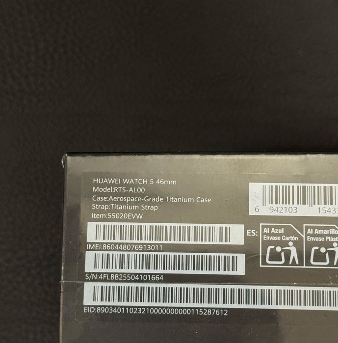 Продавам чисто нов Huawei Watch 5 Silver