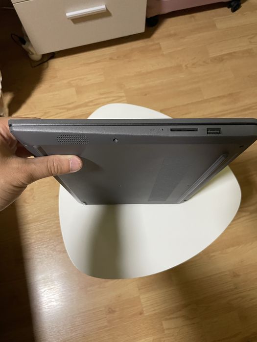 Lenovo Ideapad 3