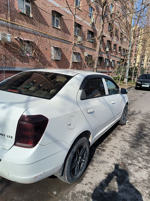 Cobalt 2021-yil avtamat. Benzin