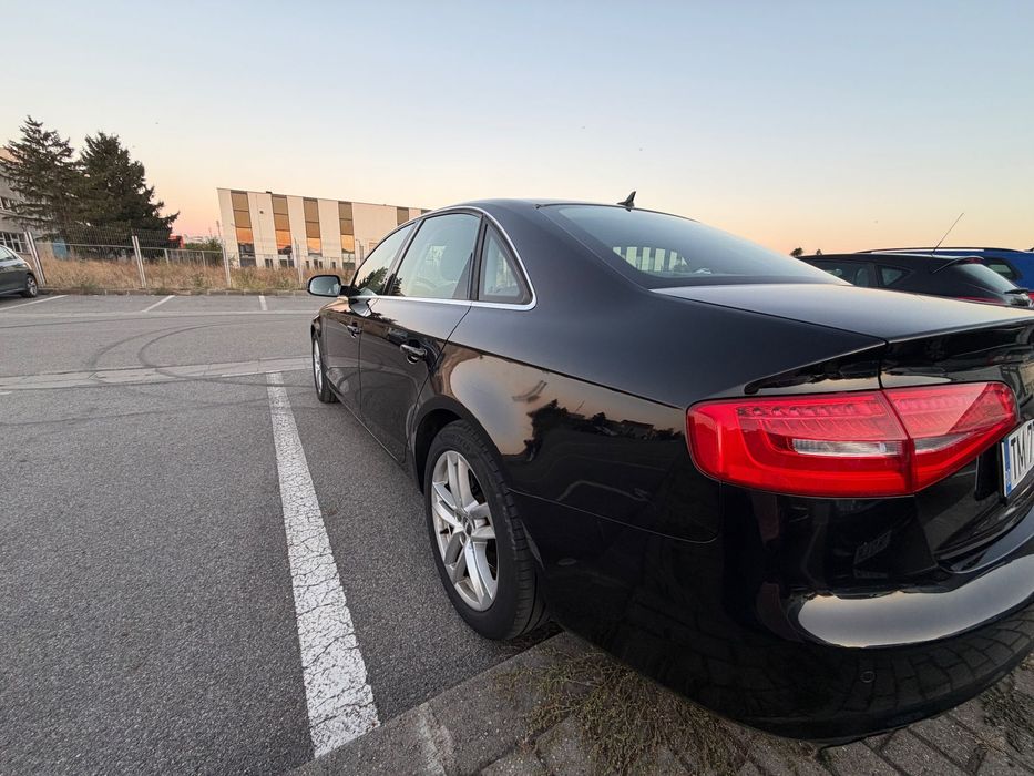 AUDI A4 2012 — imagine 2