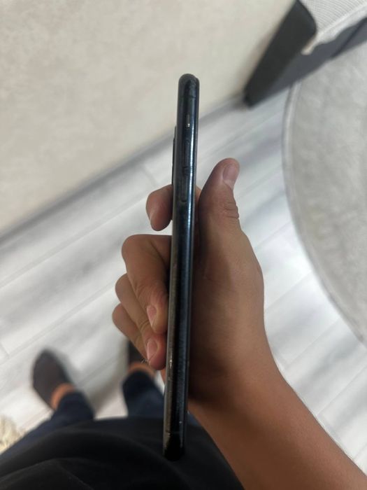 Iphone 11pro max sotiladi