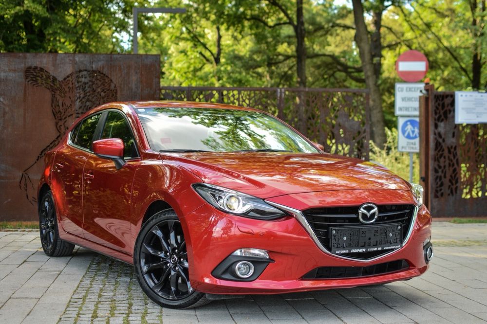 Mazda 3 2.0 benzina e6  motor aspirat cutie automata  xenon navi 69000 km