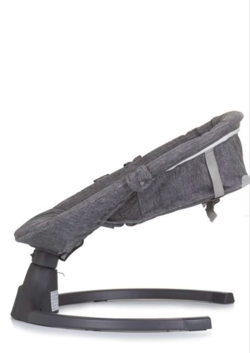 Електрически музикален шезлонг-люлка Нест Chipolino