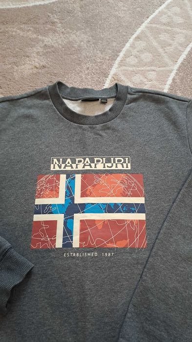 Мъжки суитшърт Napapijri