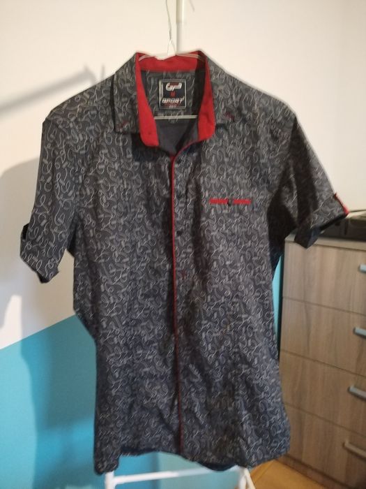 Мъжка риза с къс ръкав