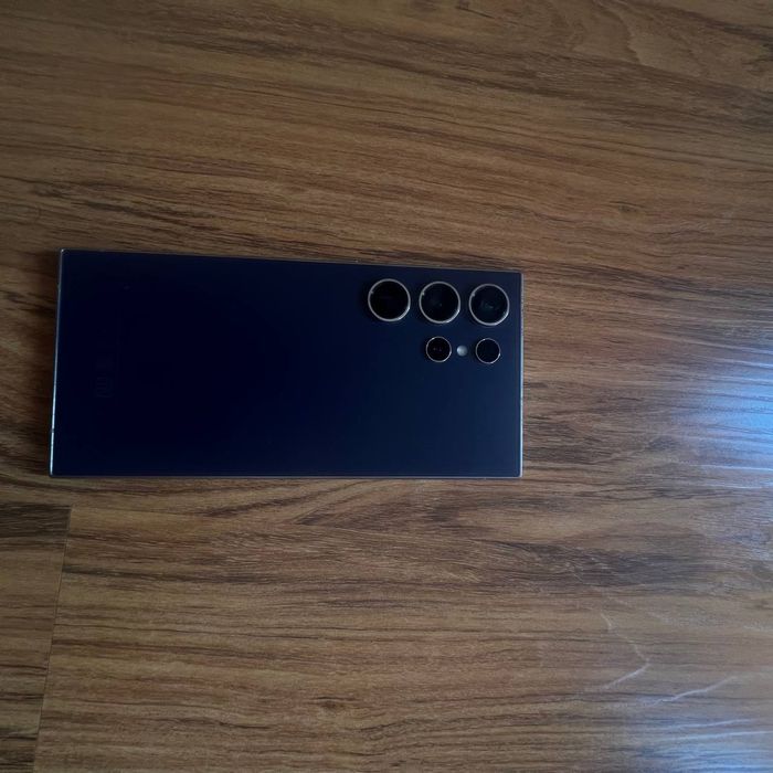 Самсунг с 24 ултра