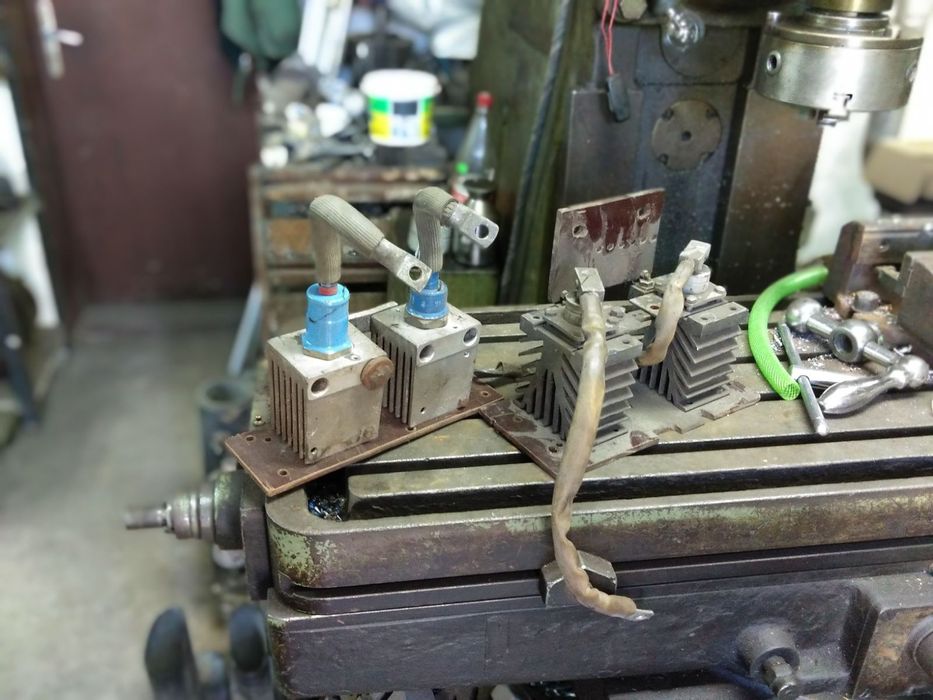 Диоди за електрожен