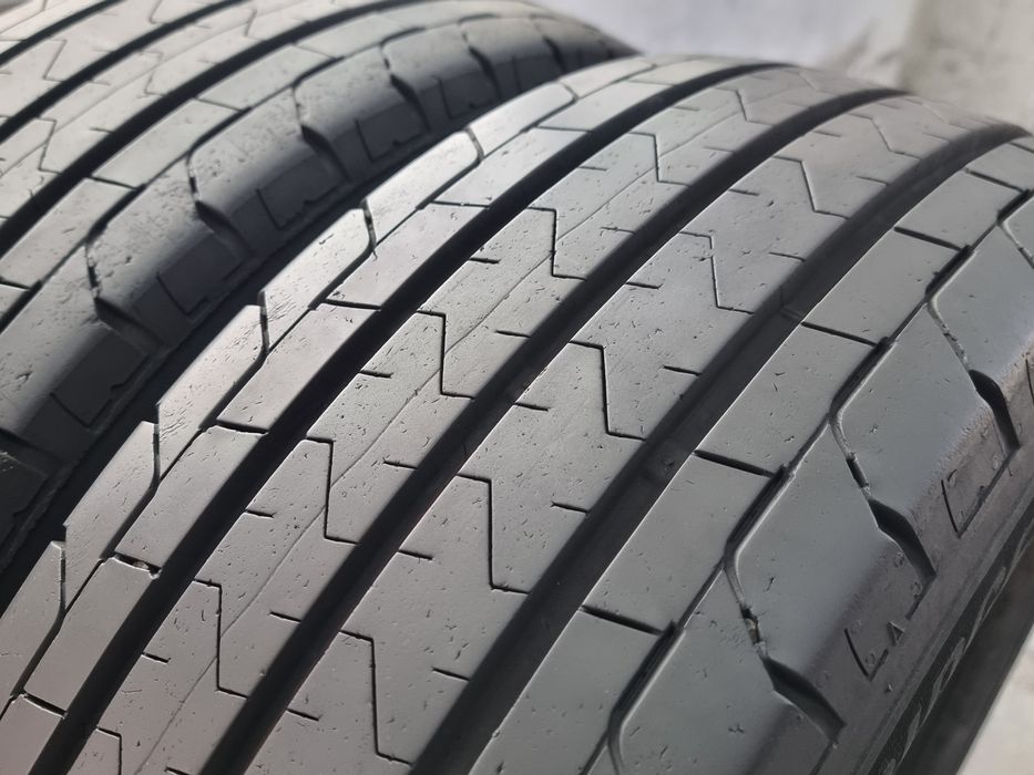 "Dot 23" 225/65/16 C Brigestone 2Броя: 130€ 9мм