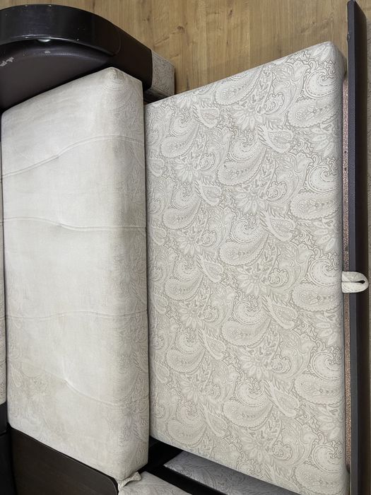 Продам угловой диван