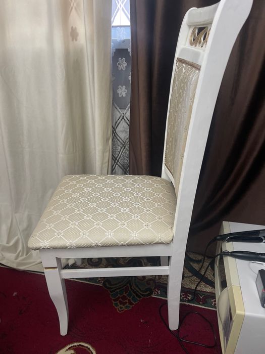 Комплект стульев