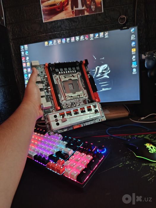 X99 materinka sotiladi