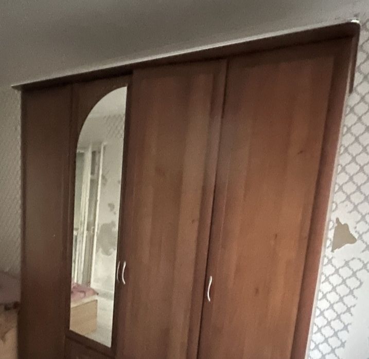Отдам шкаф бесплатно