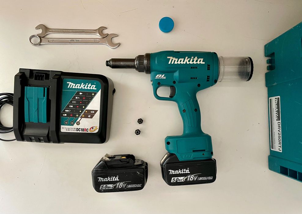 Makita DRV 250 pistol Popnituri