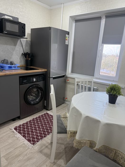 ЛЮКС 1, 2 ком.Разные районы города