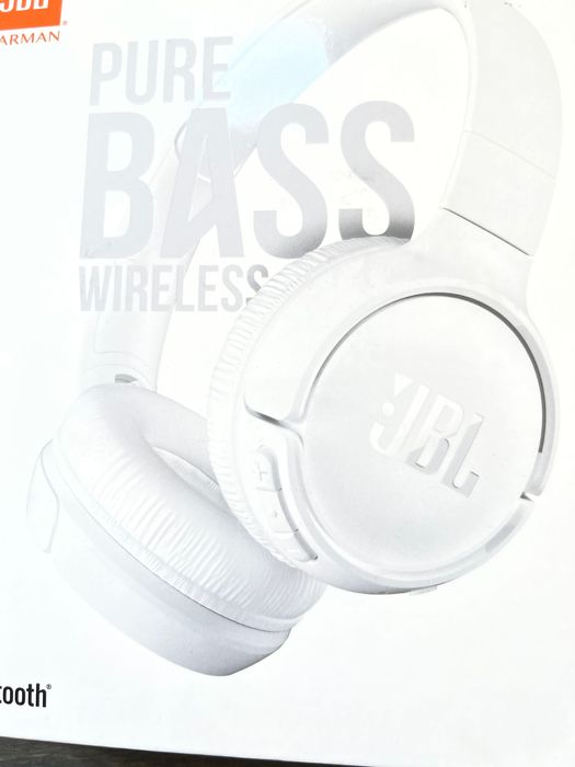 Наушники JBL бренд