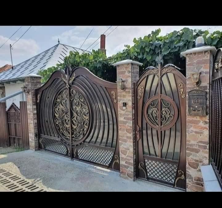 Porți din fier forjat