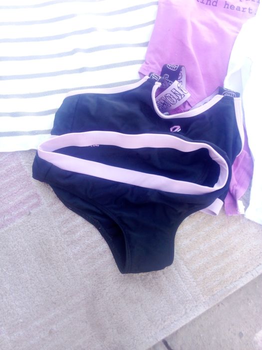 Одежда на молодежь в идеальном состоянии