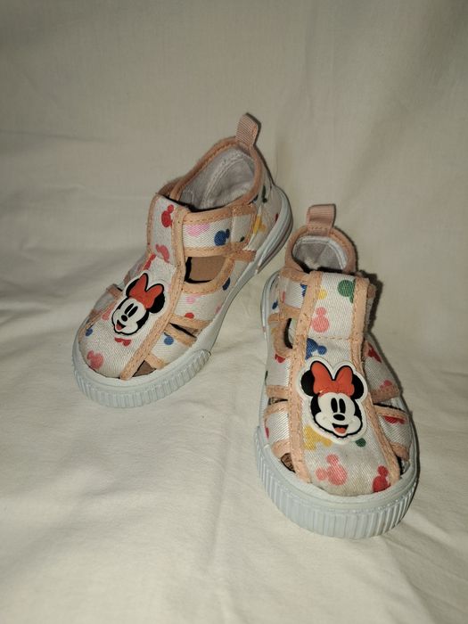 Детски обувки за момиче