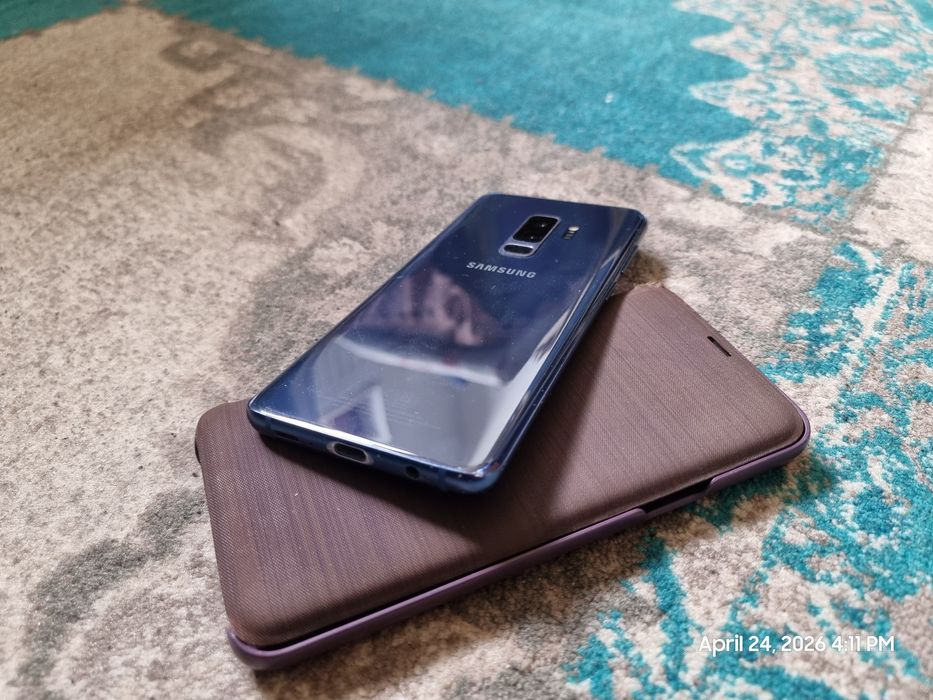 Vand Samsung S9 Plus Display defect pentru piese, cititi descrierea