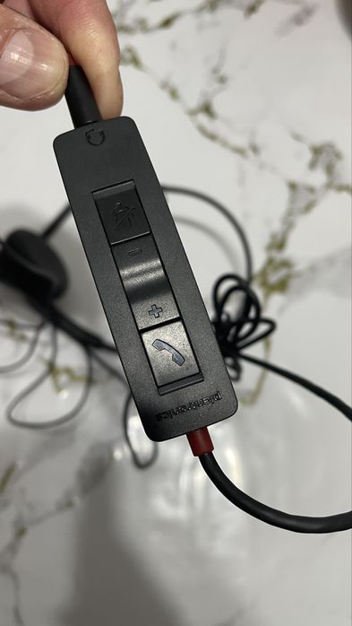 Наушники Planctronics