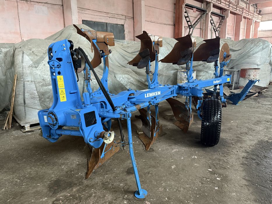 Lemken Europal 5. 4 korpus sotiladi