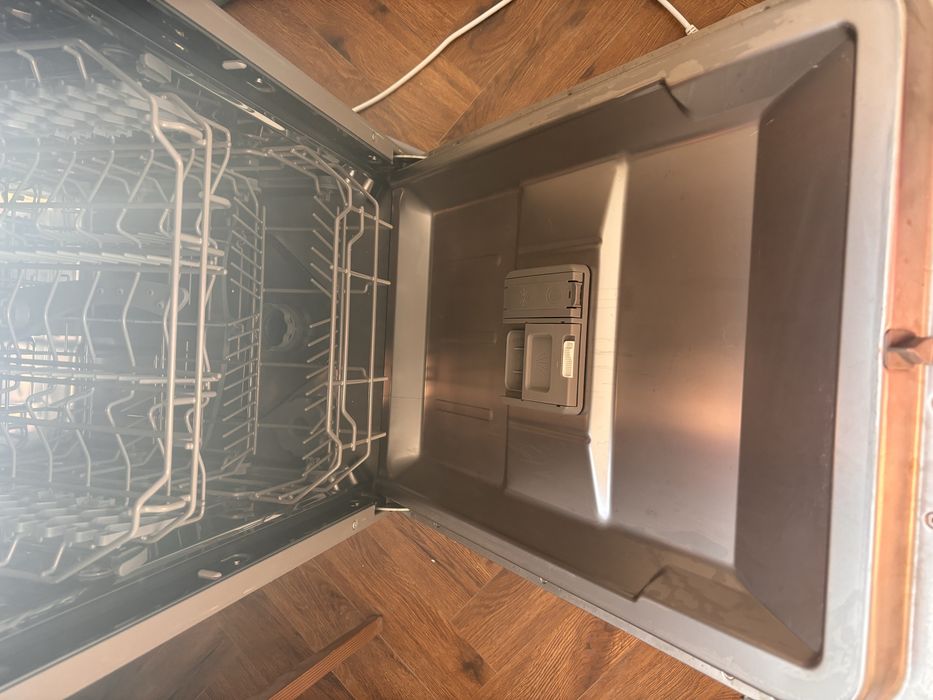 Посудомойка бирюса