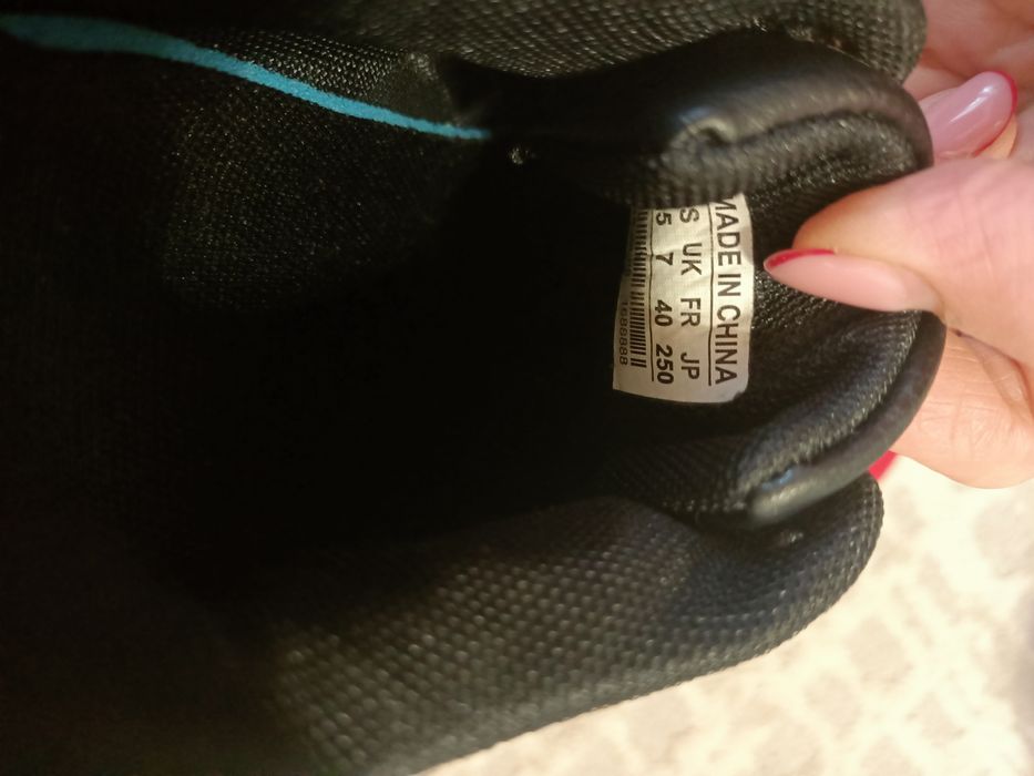 Крассовки для подростка