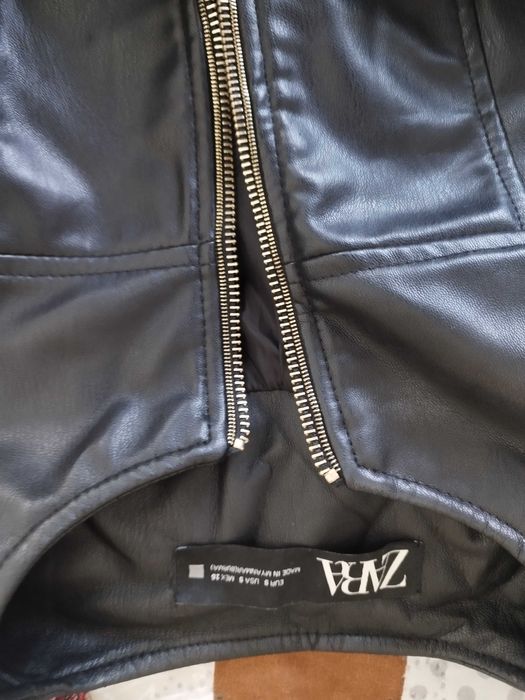 Zara черно късо яке