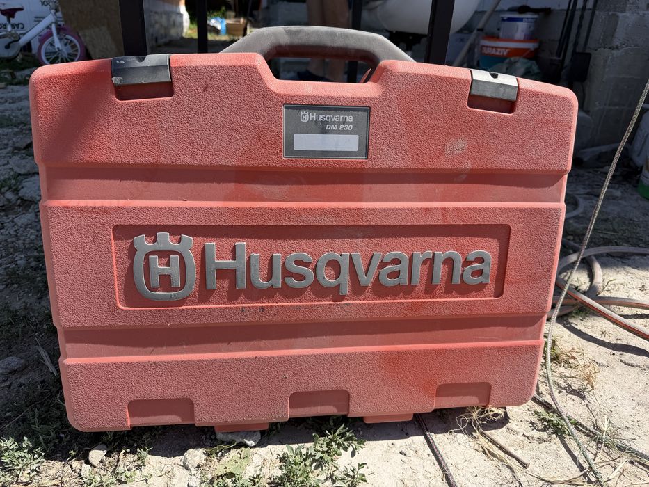 Cutie transport Husqvarna DM 230