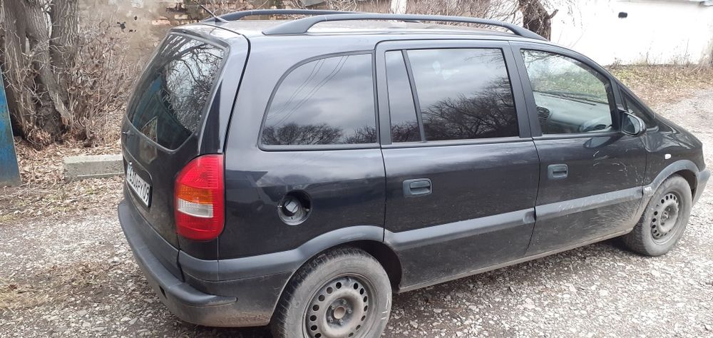 Продам Зафира А 2002г