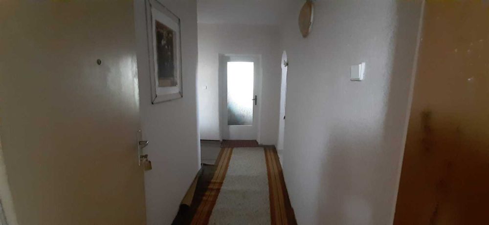 къща в с.камено поле,общ.роман