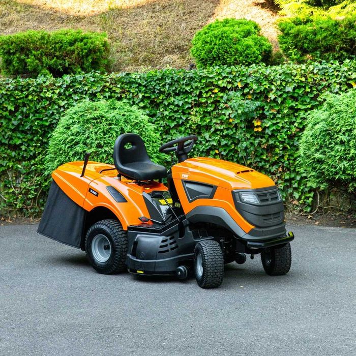 Reparatii tractorase de tuns gazon si freze de zapada cu transport