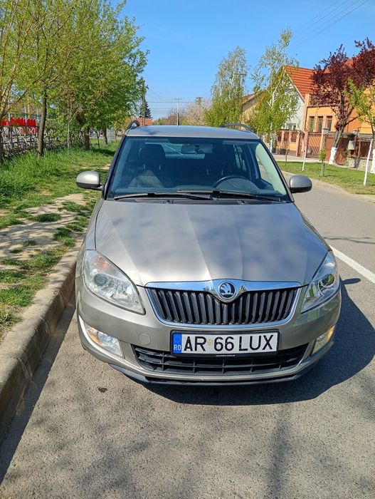 SKODA Fabia 2014 — imagine 4