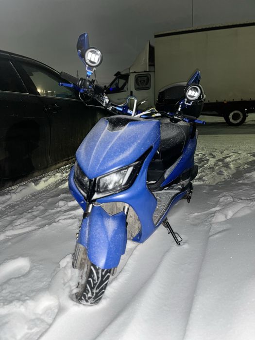 М8 про синий еска