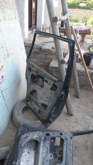 Nexia eshigi oldi orqa chap taraf